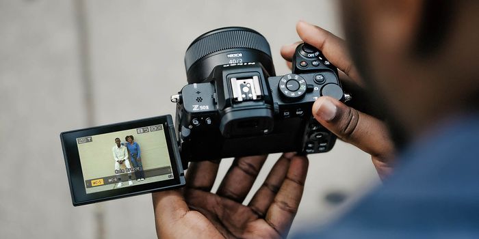 Nikon Nikon