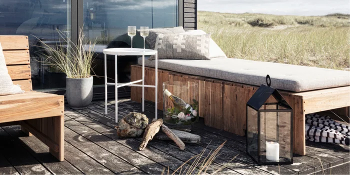 Naturel: le design scandinave se fait aussi discret à l'extérieur et met ainsi votre havre de paix en valeur.