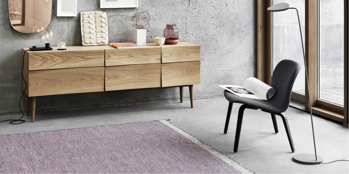 Il est difficile de ne pas aimer Muuto. Aucune autre marque scandinave n'arrive à conférer à ce design un caractère à la fois convivial et pragmatique.