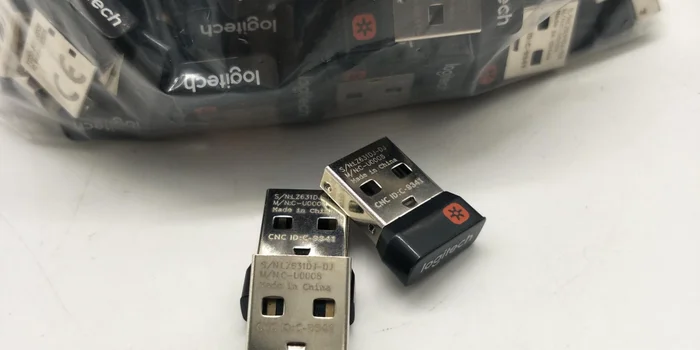 Problem-free wireless? I'm afraid not. The Logitech unifying receiver has a big weakness. Source: Alibaba.com
