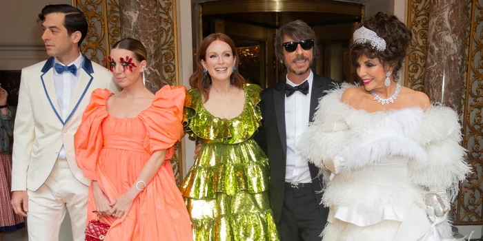 Mark Ronson, Lykke Li, Julianne Moore, Pierpaolo Piccioli et Joan Collins au Met Gala 2019 avec le thème "Camp". Mark Ronson, Lykke Li, Julianne Moore, Pierpaolo Piccioli et Joan Collins au Met Gala 2019 avec le thème "Camp".