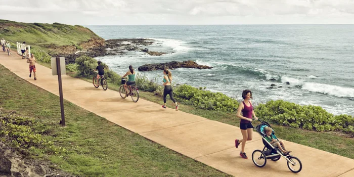 Faire du footing ou du roller avec la bonne poussette – sans aucun problème