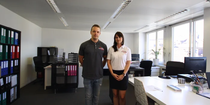 Dominic & Stephanie Hess, Mitglieder der Geschäftsleitung im Schweizer Familienunternehmen hitrental AG