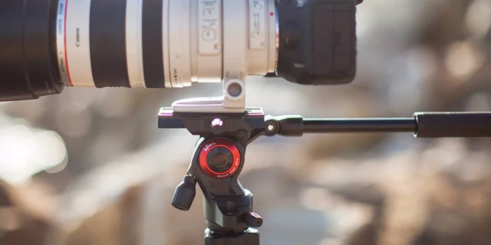 Das Manfrotto Befree Live ist unser Fotozubehör-Liebling im Dezember.