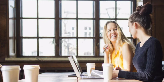 Ob zuhause oder während des Studiums – Office 365 ist stets die beste Wahl.