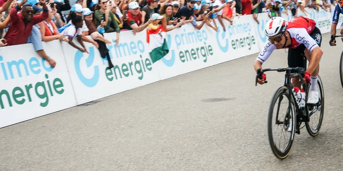 Patrick Bardelli / Der Franzose Bryan Coquard vom Team Cofidis gewinnt die 2. Etappe der 87. Tour de Suisse über 177 Kilometer von Vaduz nach Regensdorf im Sprint.