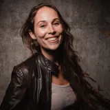 Stephanie Tresch
